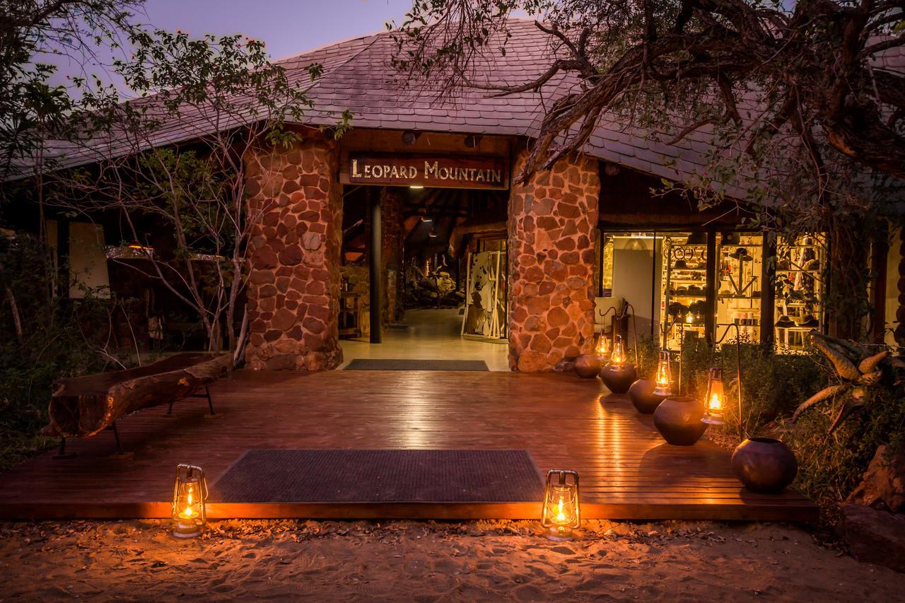 豹山野外旅行小屋 Manyoni Private Game Reserve 外观 照片